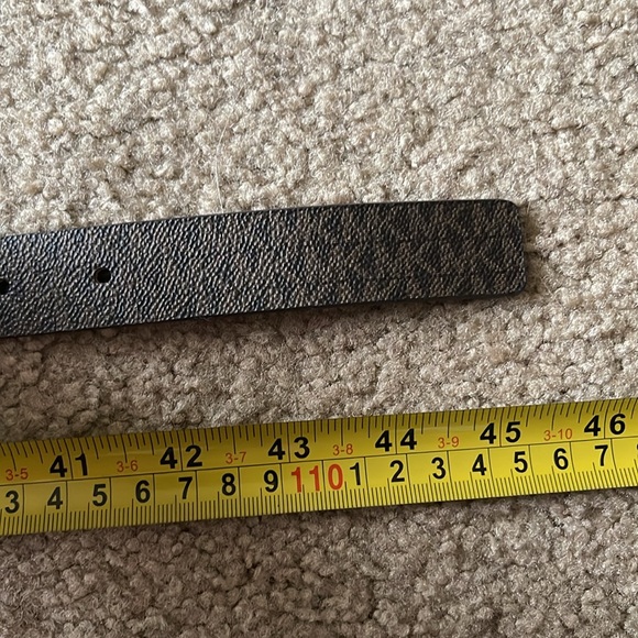 Michael Kors Women's Brown Reversible Pave Logo Belt in Box. NWT - Picture 16 of 16